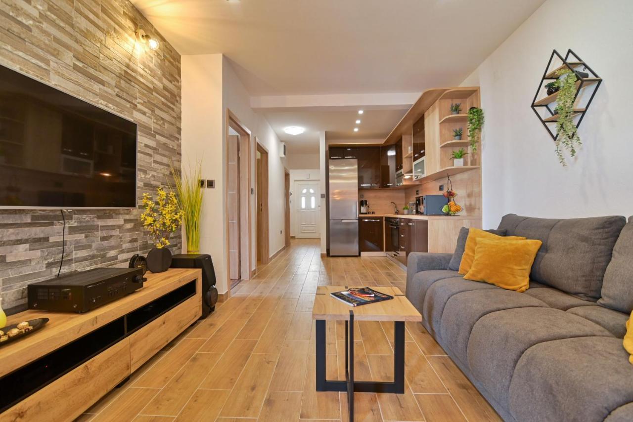 Apartment Sunset Trogir Bagian luar foto