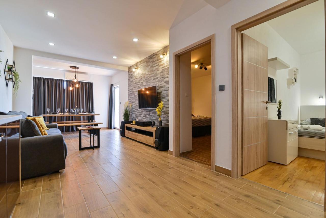 Apartment Sunset Trogir Bagian luar foto